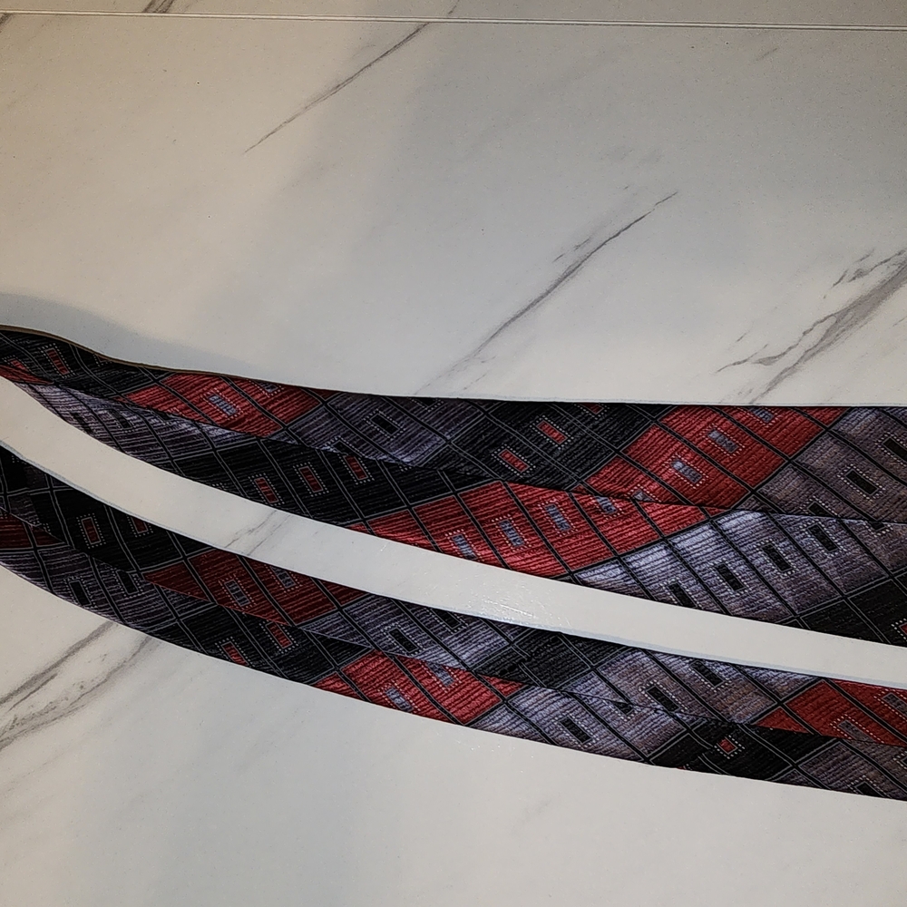 Elegant Red, Blue and Black Men's Tie